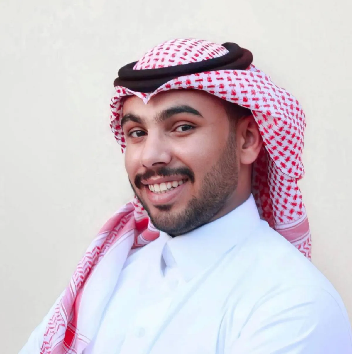 عاصم محمد الأحمدي، مراجع داخلي