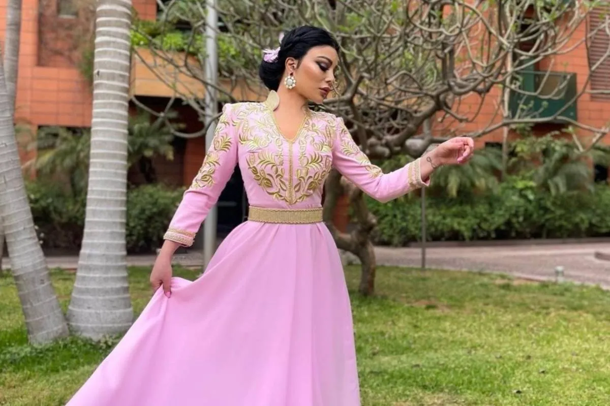 إطلالات أنيقة من وحي هيفاء وهبي