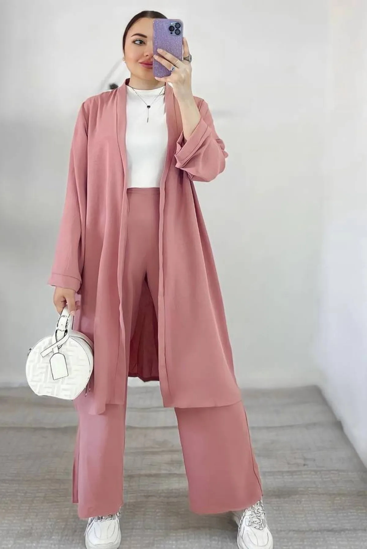 الازياء الفضفاضة