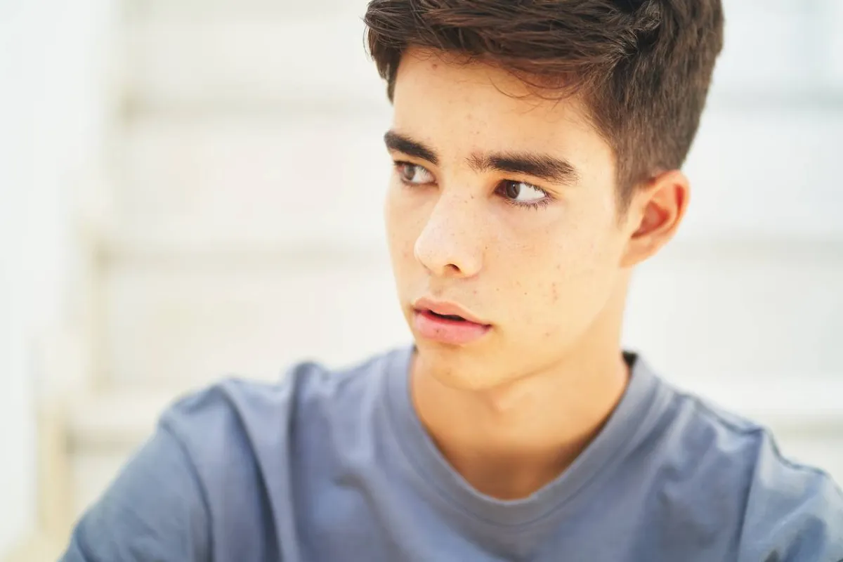 صورة لمراهق