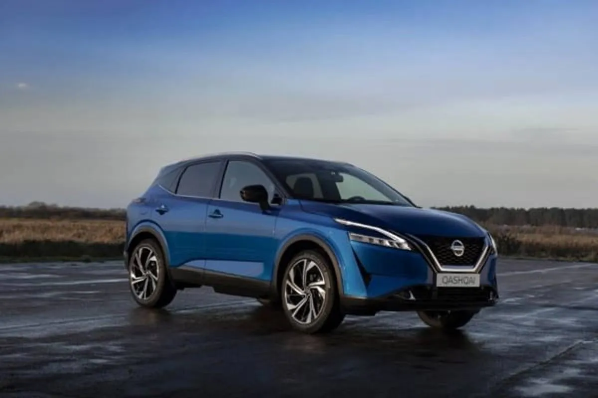 مواصفات سيارة نيسان روج 2022