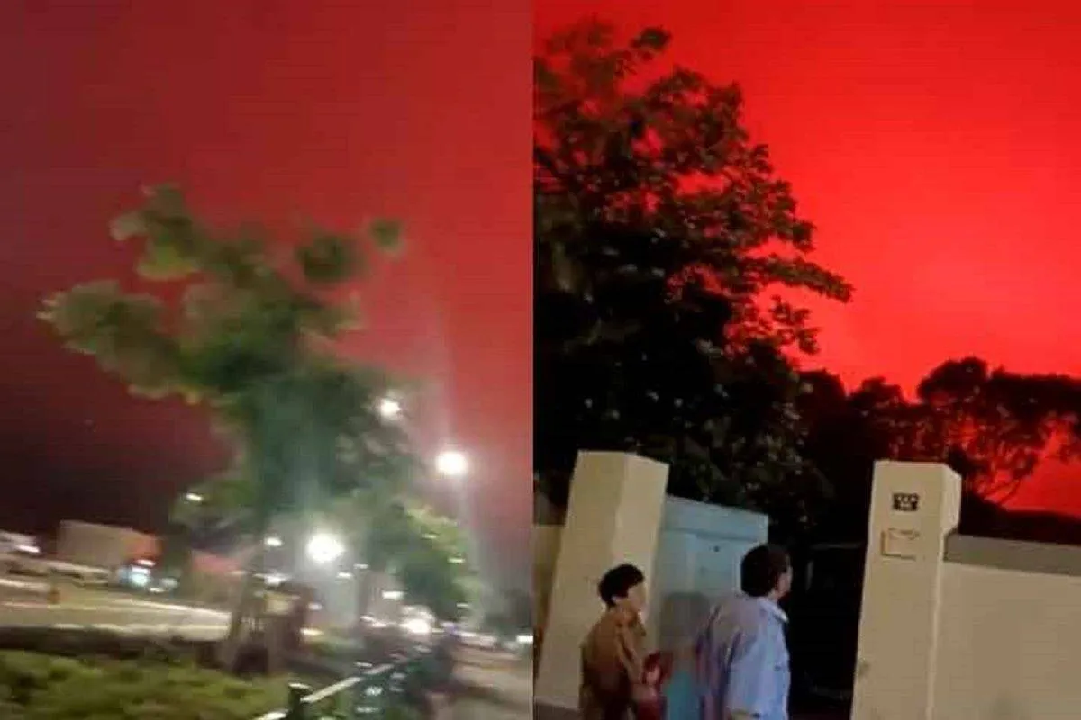 السماء تتلون بالأحمر في الصين