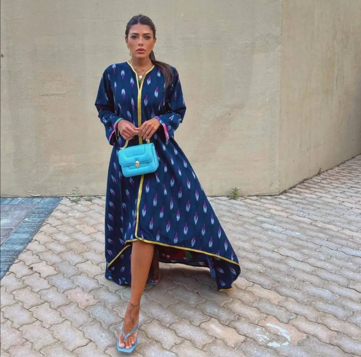 حقائب بألوان مرحة من مدوّنات الموضة