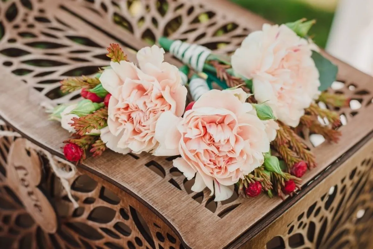 إكسسوارا لحفل زفاف 