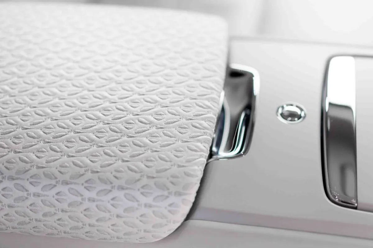 رولزرويس فانتوم 2023