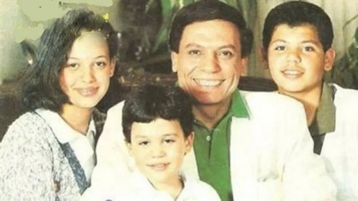 عادل إمام وأبناؤه سارة ورامي ومحمد إمام- الصورة من أرشيف المحرر