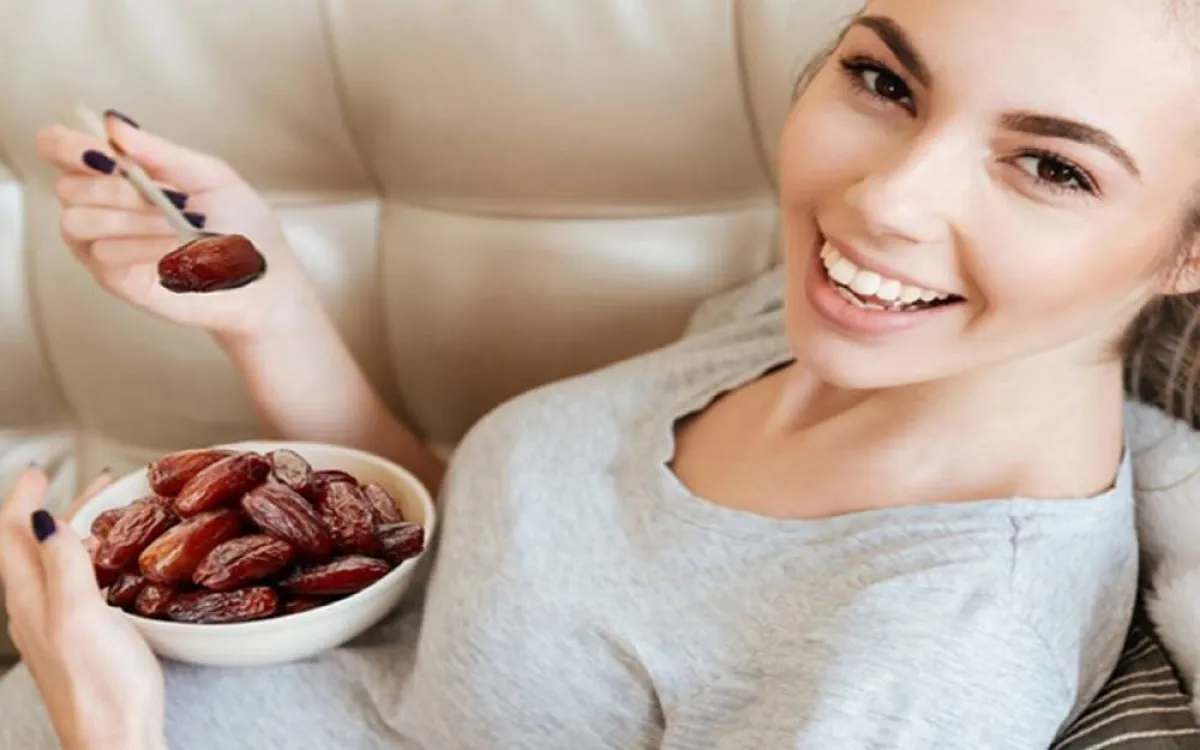 تناولي التمر مع الماء لخسارة الوزن