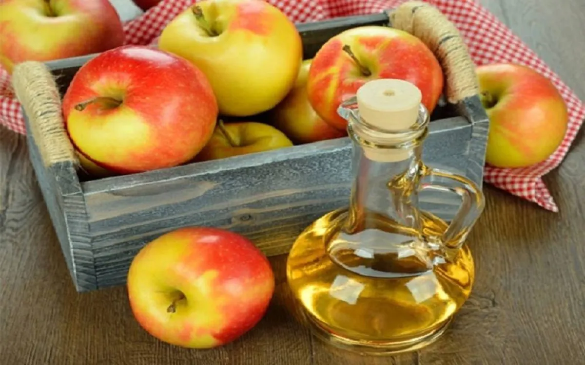 خل التفاح يخفِّف حكة فروة الرأس