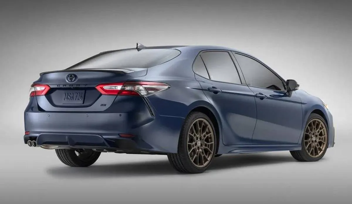 كامري 2023 إصدار Nightshade رسمياً بمواصفات مبتكرة