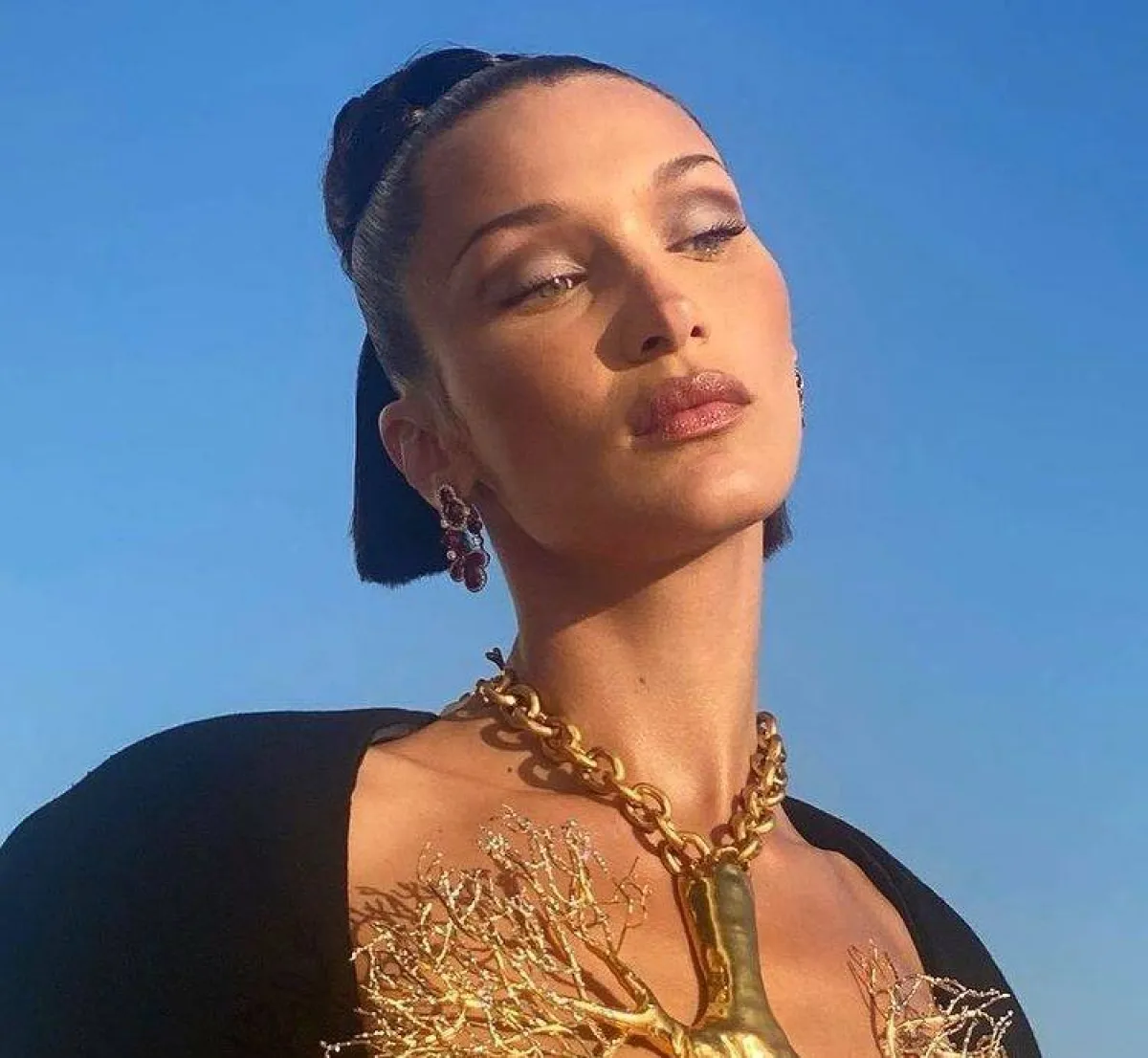 مجوهراتSchiaparelli وشوبارد-الصورة من حساب schiaparelli على انستغرام