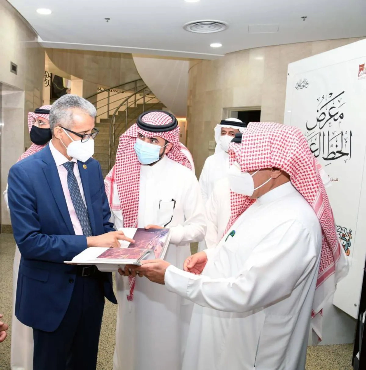 معرض الخط العربي