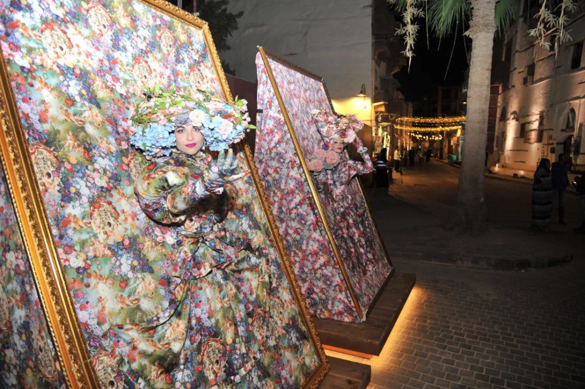 عروض فنية حية داخل جدة التاريخية