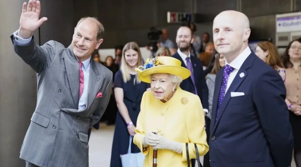 الملكة إليزابيث الثانية - الصورة من حساب العائلة الملكية على انستغرام