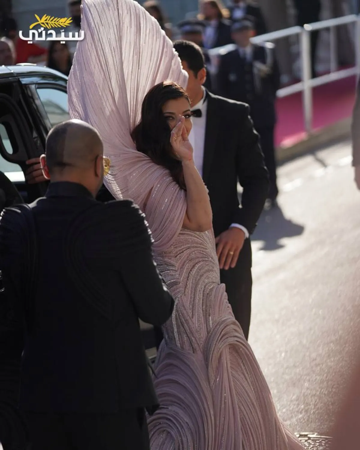 أشواريا راي على السجادة الحمراء - الصورة خاصة بسيدتي