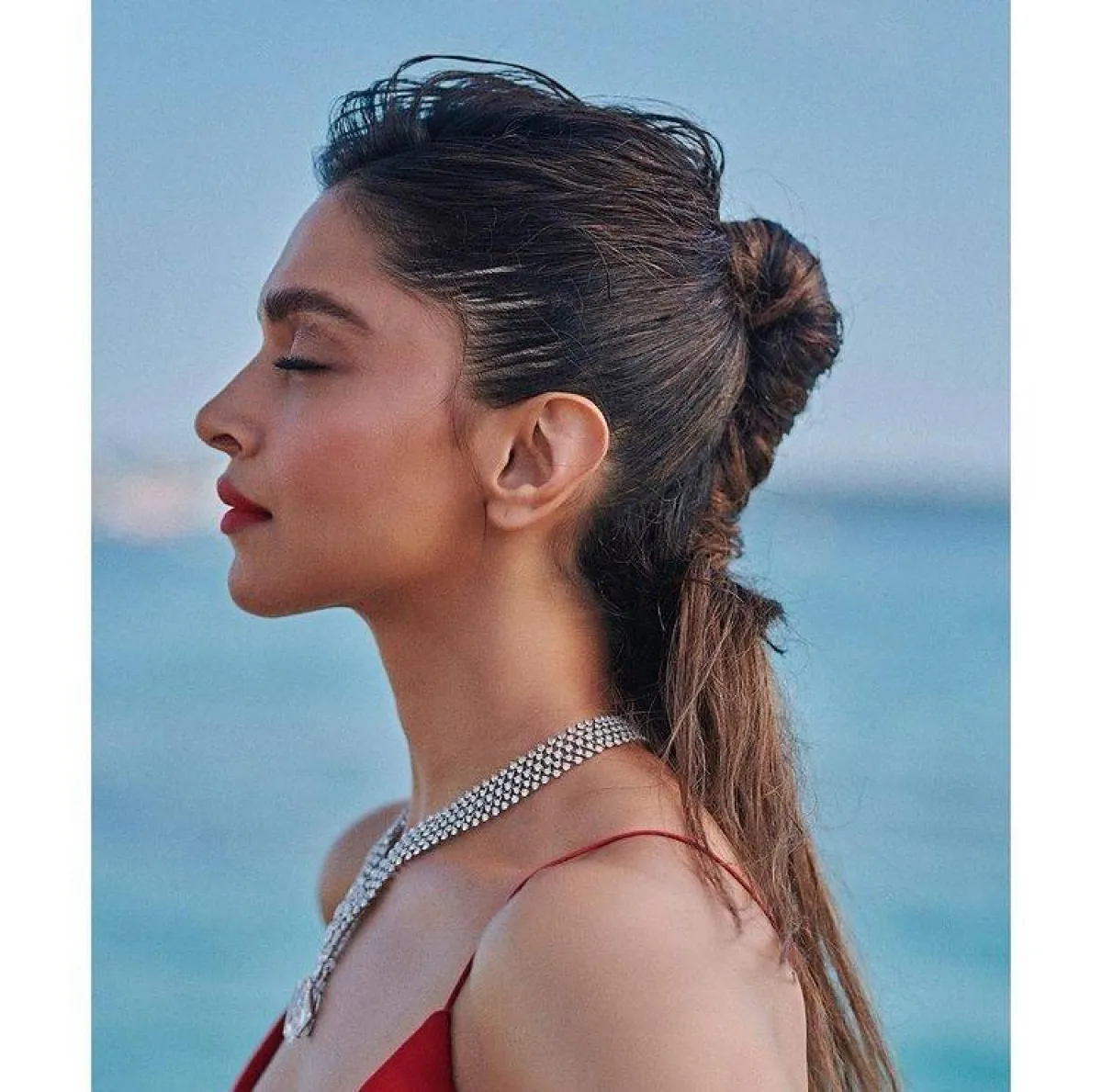 صورة من حساب ديبكا بادكون على انستغرام