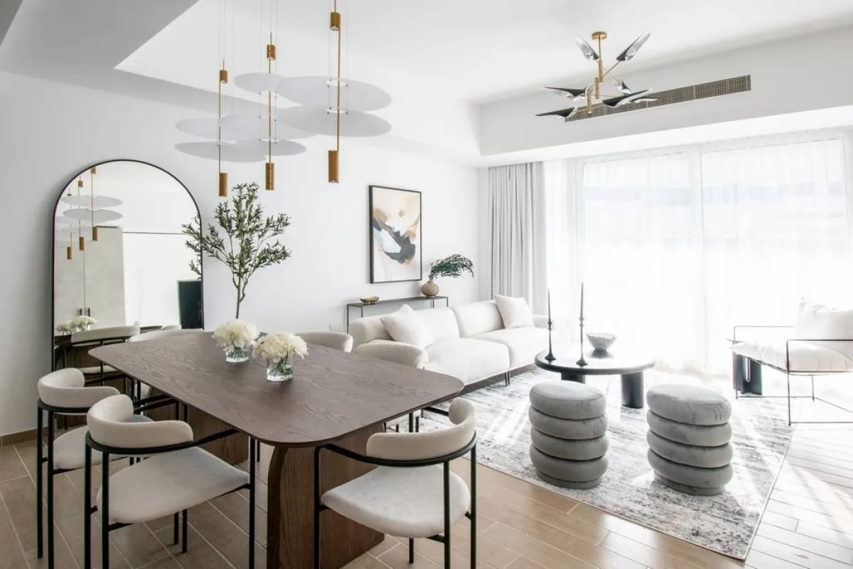 البياض يُسيطر على تصاميم "استديو سايا"