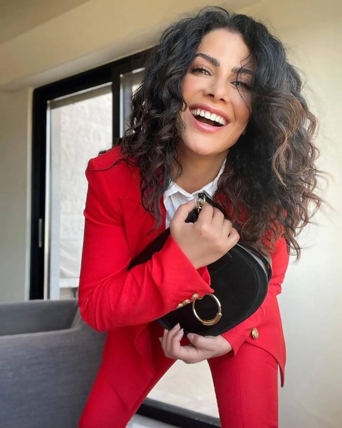 إطلالة صبا مبارك الجديدة - صورة من صفحتها الرسمية على " انستغرام" 