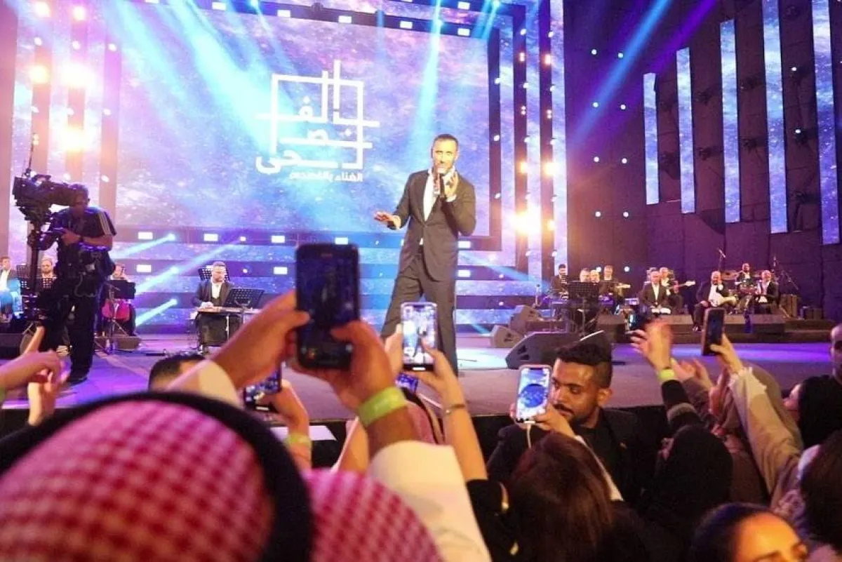 كواليس حفل كاظم الساهر بمهرجان الغناء بالفصحى - صورة من حسابه الرسمي على " انستغرام"