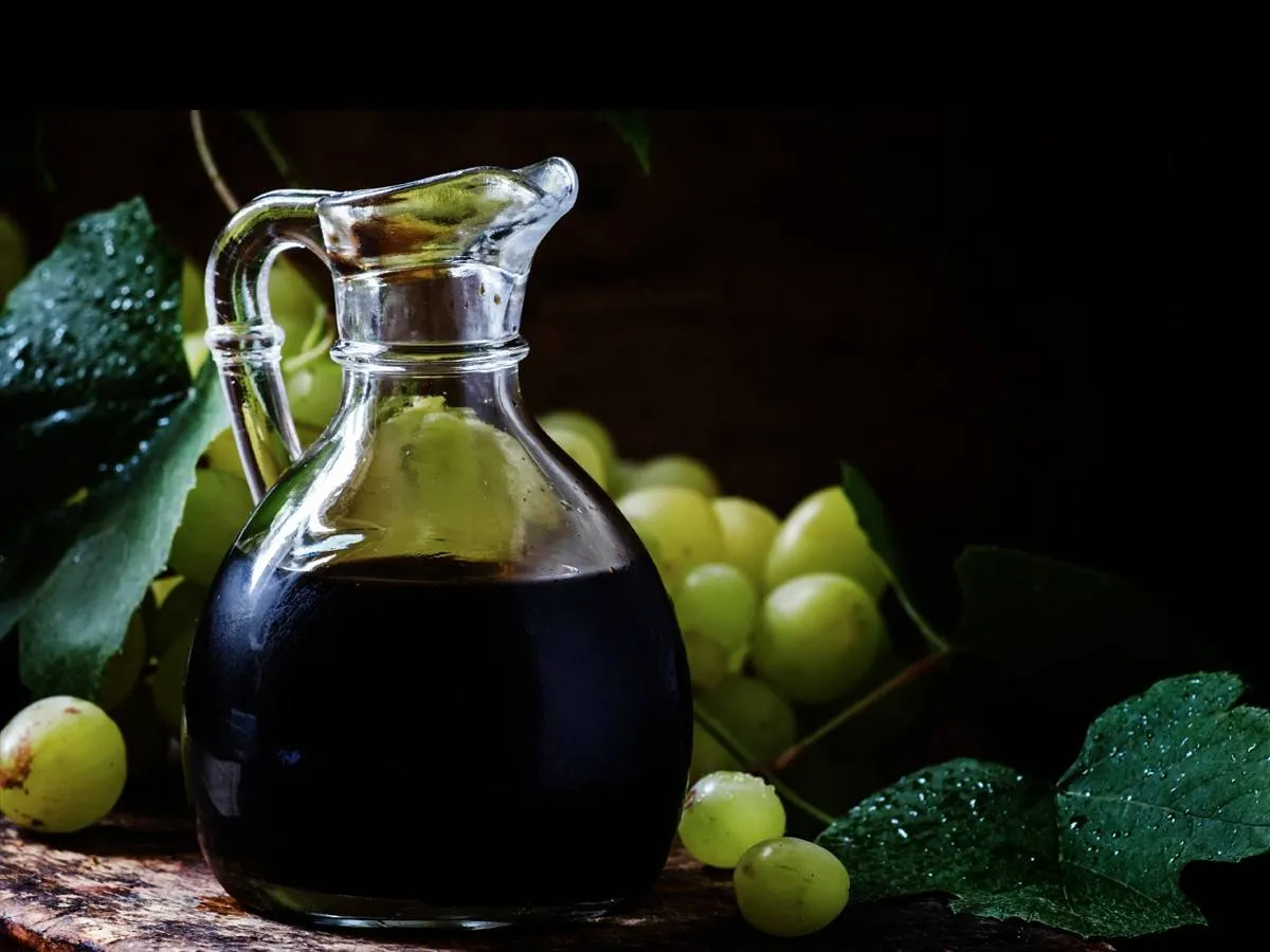 فوائد خل البلسمك للنساء