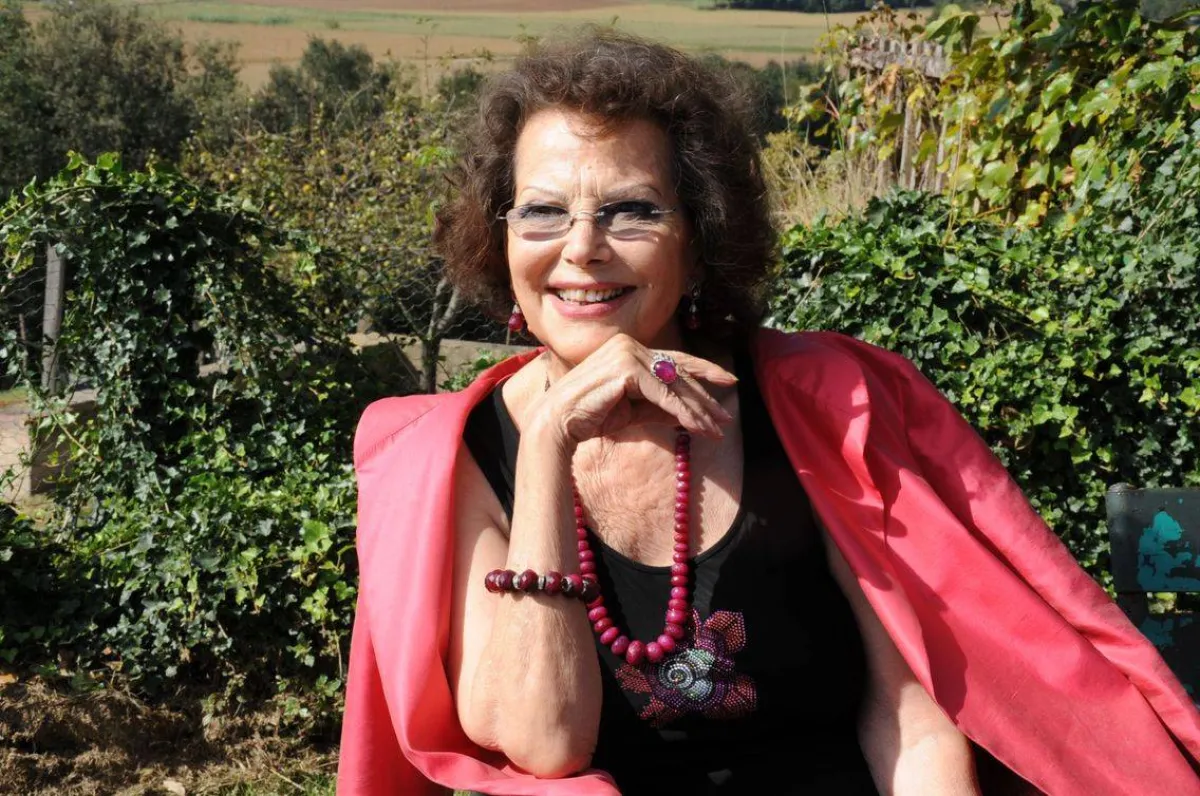 كلوديا كردنالي اليوم وقد تقدم بها العمرنسبياً -الصورة من موقع إذاعة فرانس انتر 