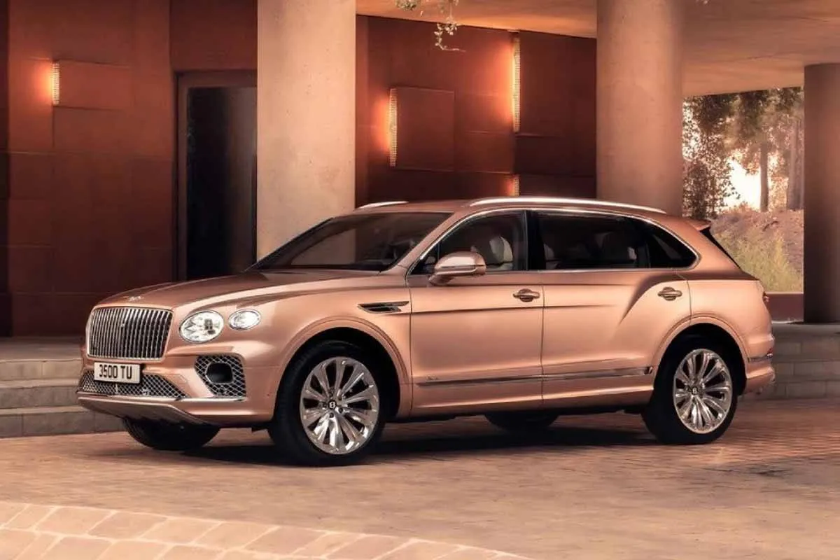 بنتلي تطلق Bentayga بقاعدة عجلات أطول