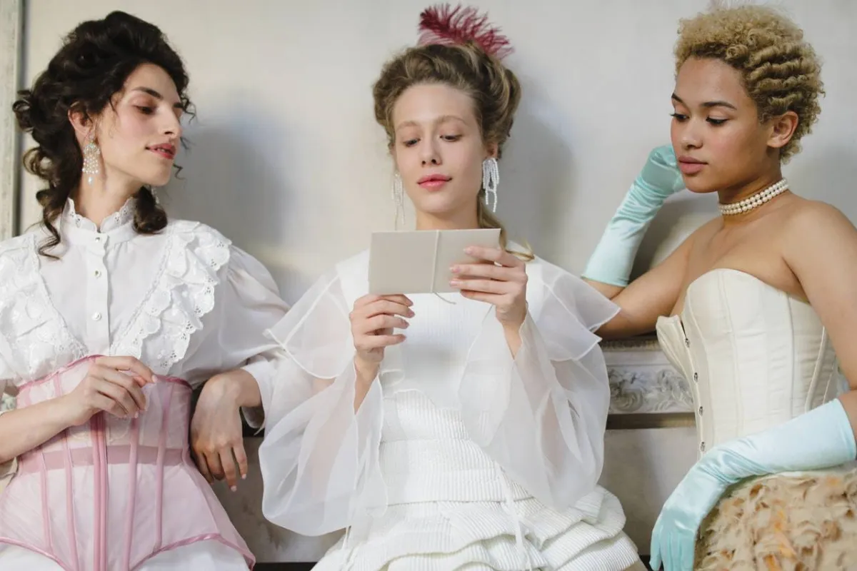 صورة لفتيات راقيات