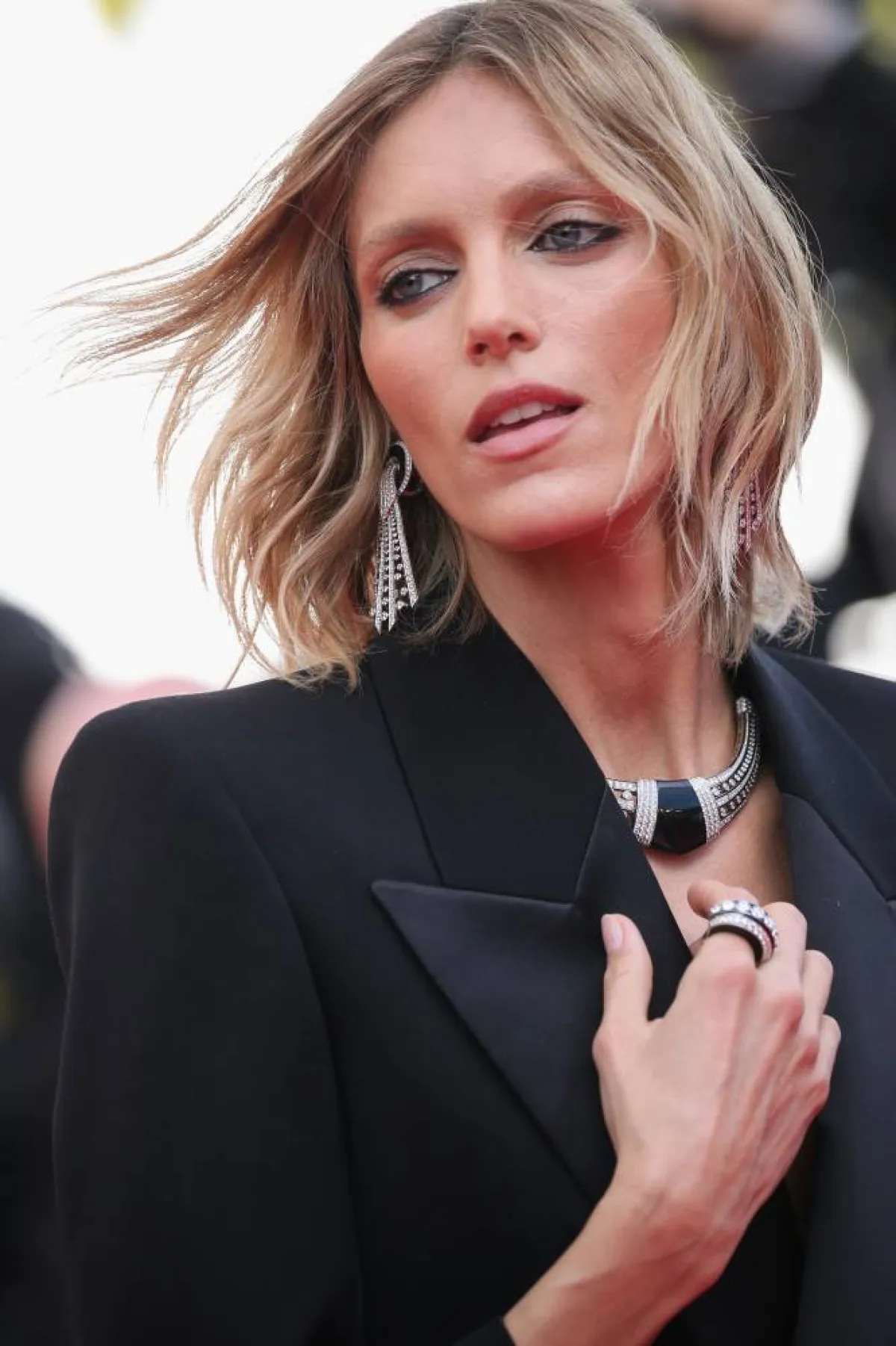 مجوهرات Anja Rubik
