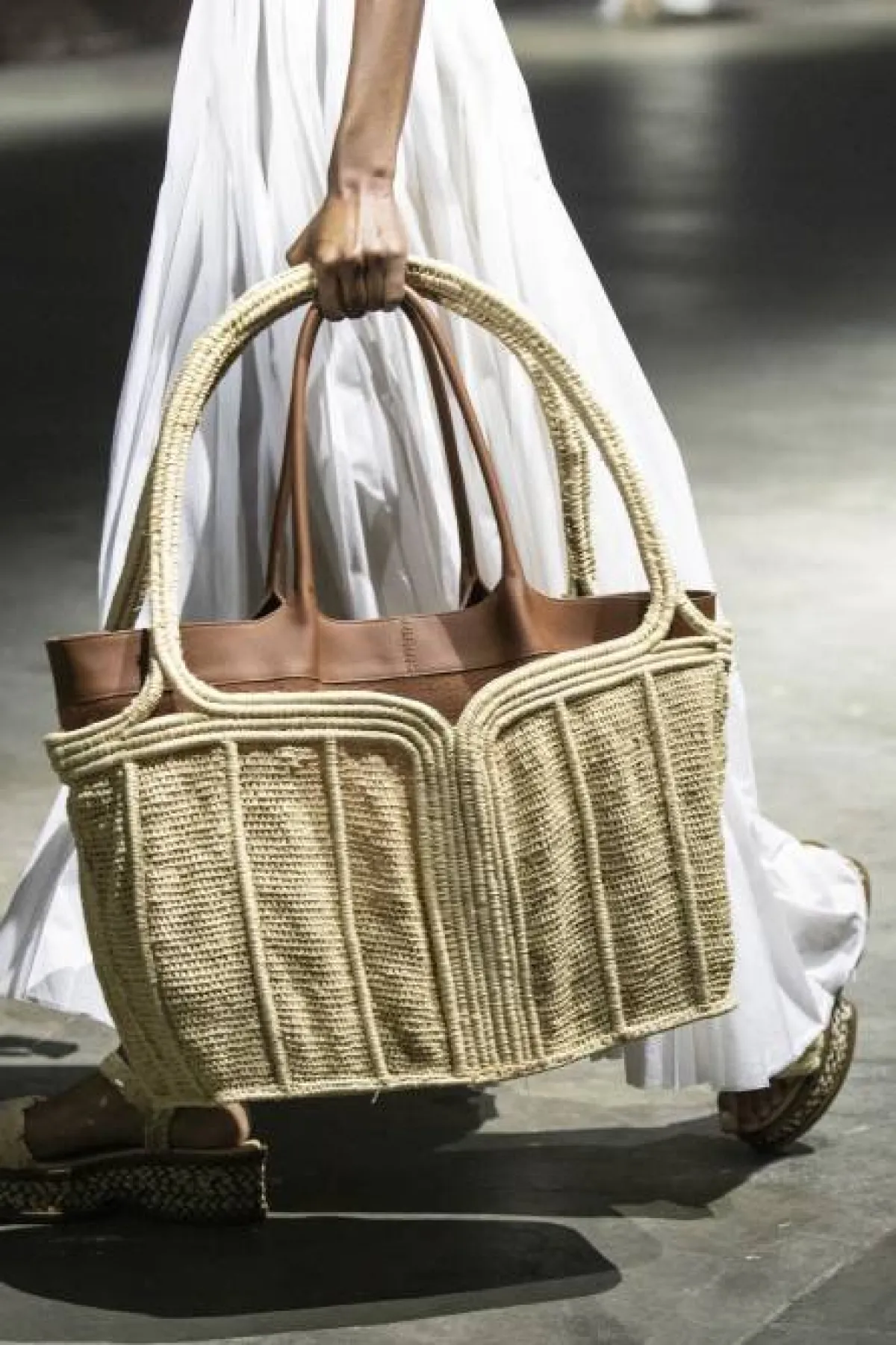 موديلات حقائب قشّ