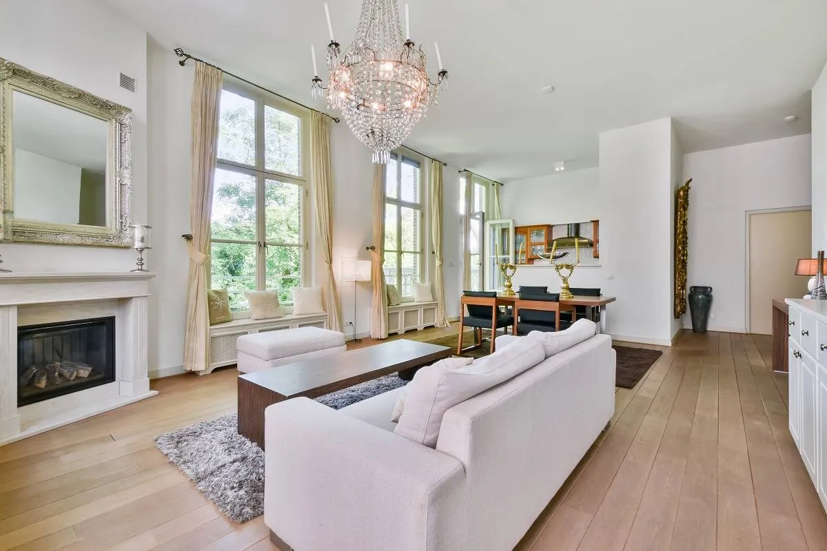 الباركيه يضفي الفخامة أينما يحلّ