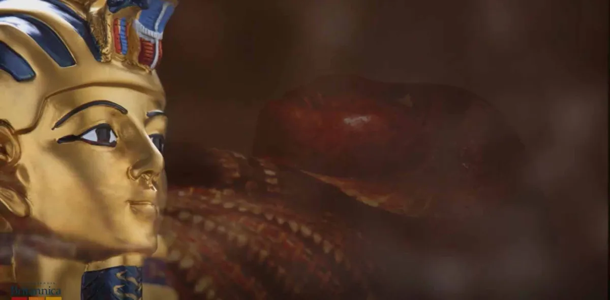 ماذا يخبئ فراعنة مصر القديمة داخل الأهرامات؟