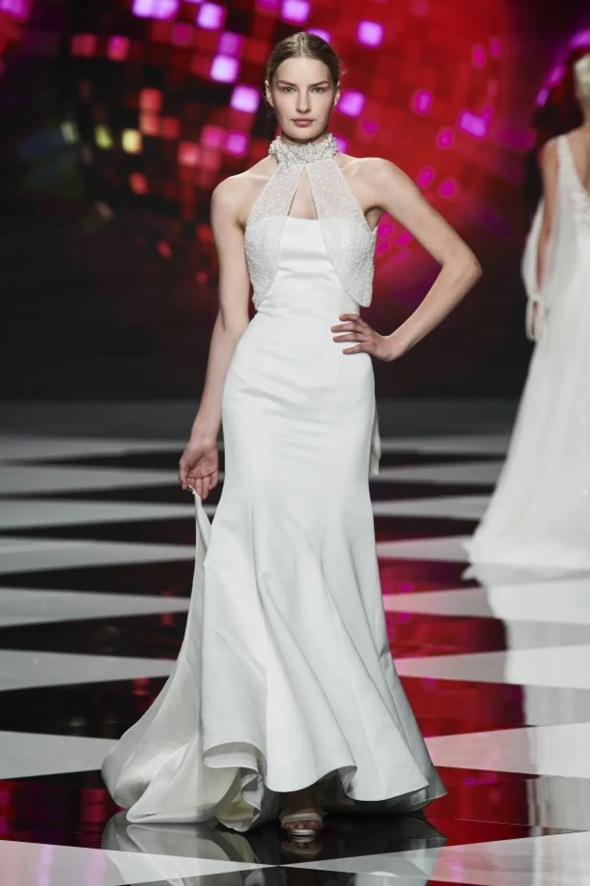 فساتين زفاف بقصّة حورية البحر