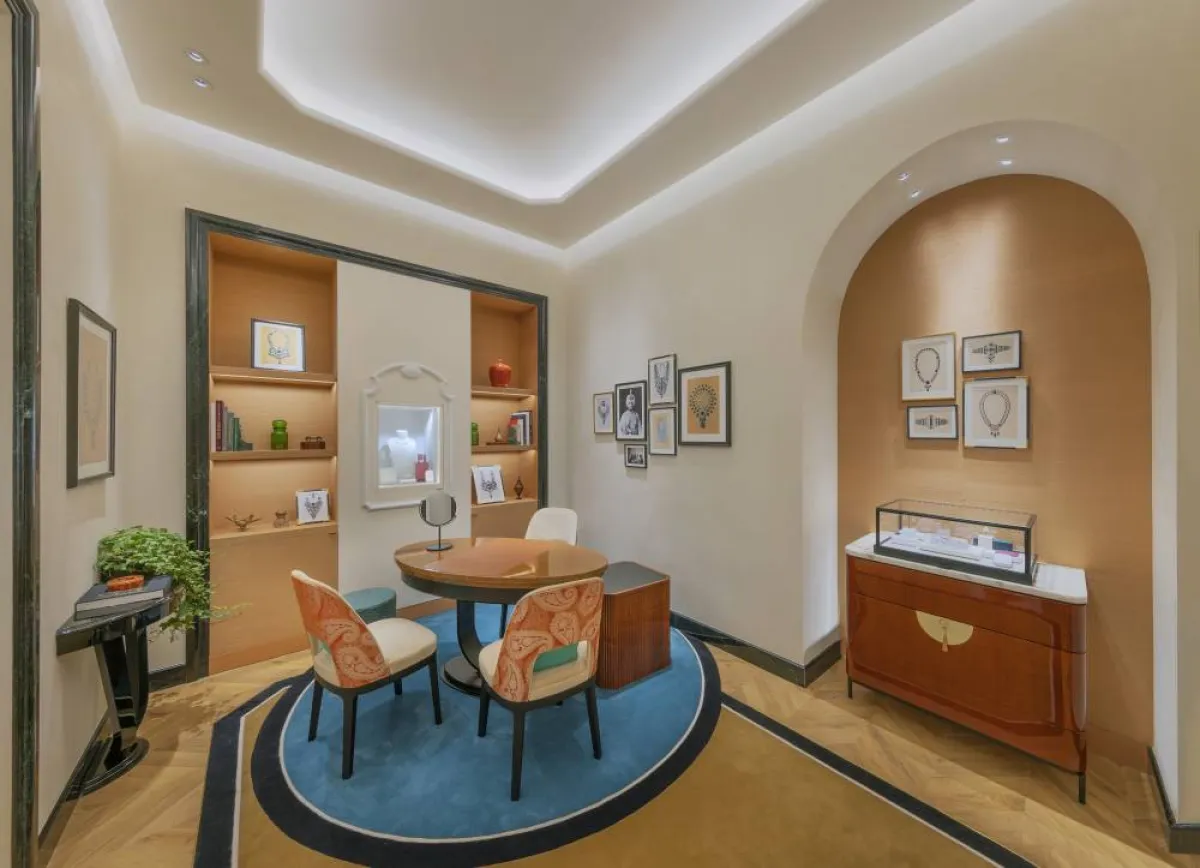 دار المجوهرات الراقية الأكثر أناقة "بوشرون" تفتتح متجراً مستقلاًّ جديداً في دبي مول 