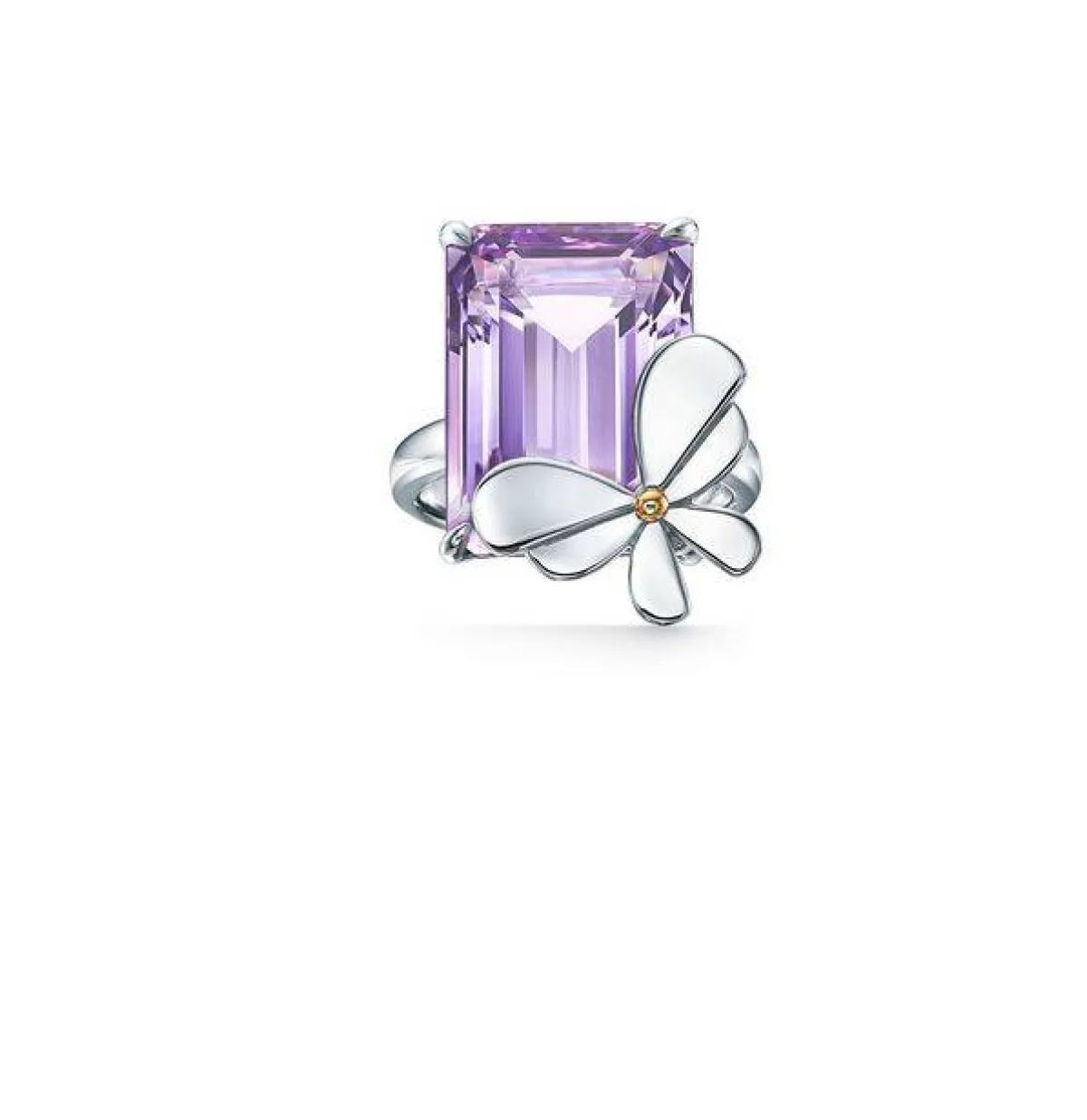 خاتم مستوحى من الفراشة من تيفاني آند كو Tiffany & Co