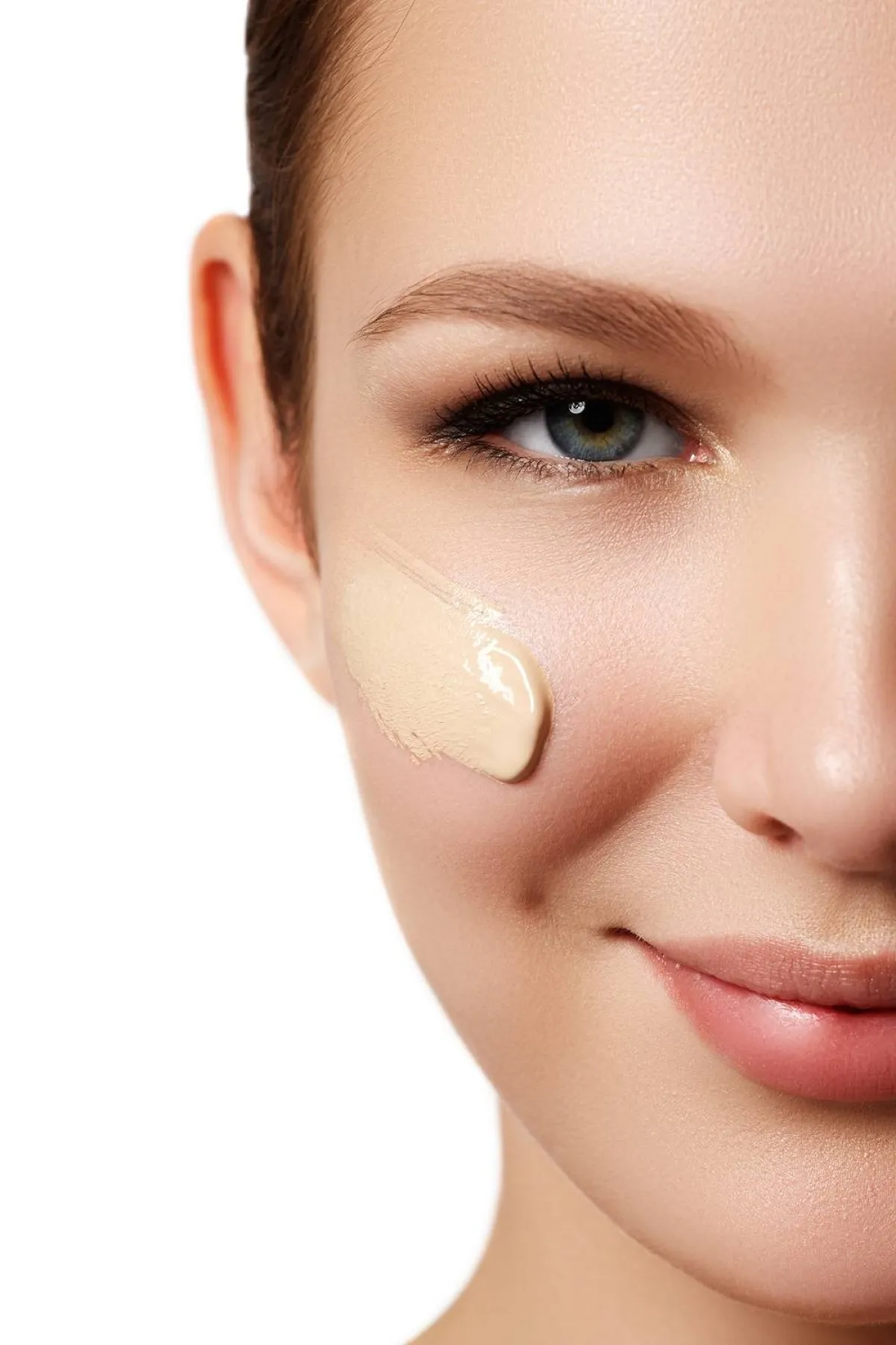 مكياج البشرة