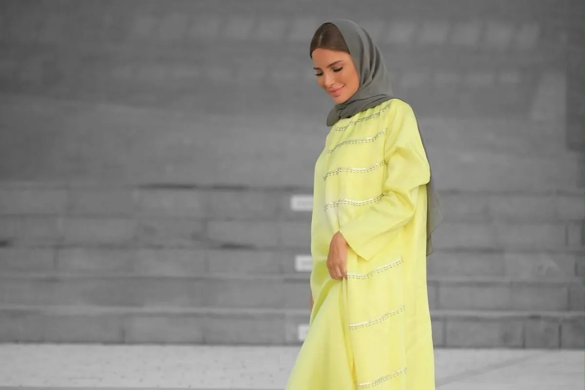 طرق تنسيق الأصفر والرمادي