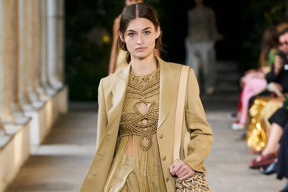 موديلات حقائب كتف