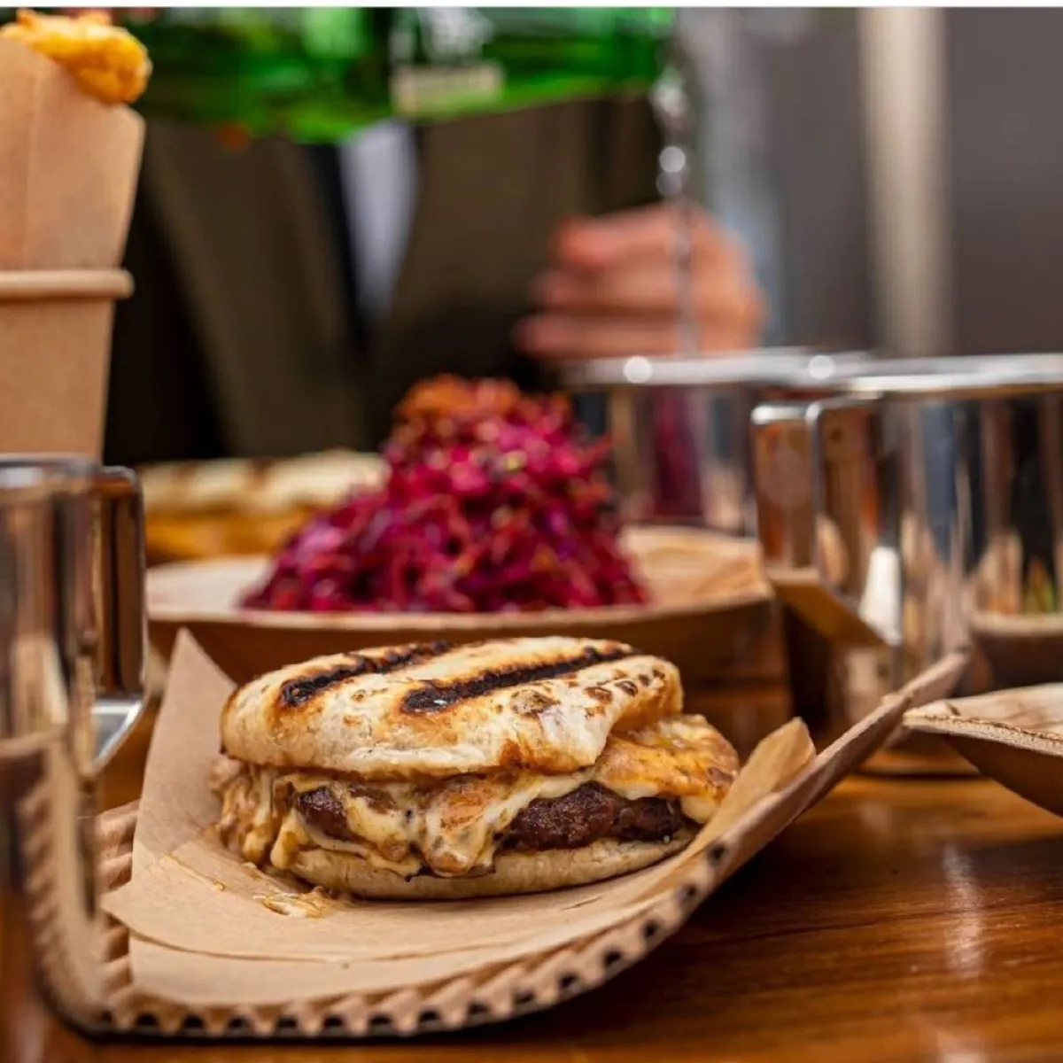 مطعم جن بن برجر