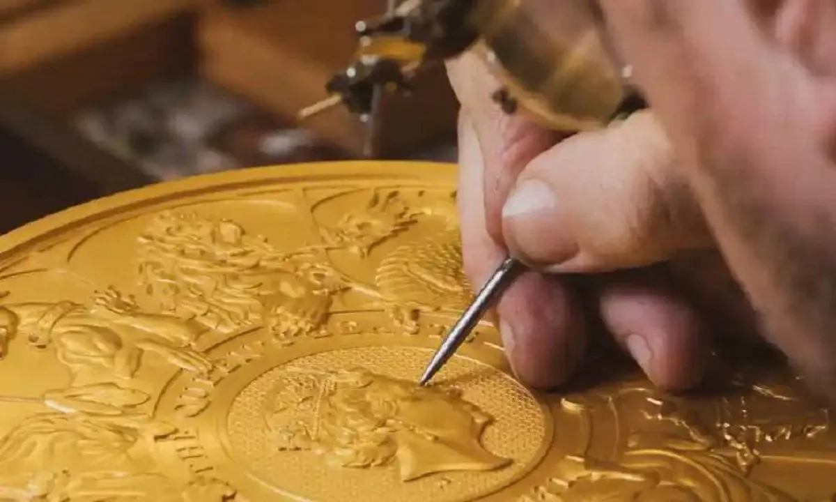 صورة لنقش عملة اليوبيل البلاتيني للملكة إليزابيث