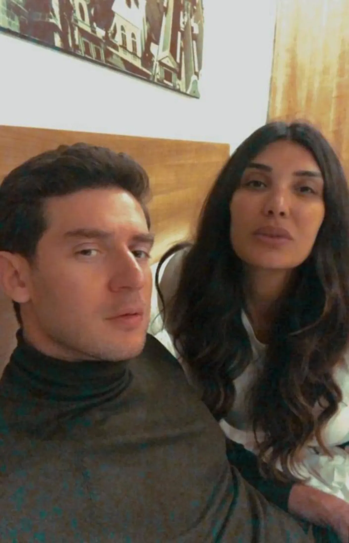 حسام الجندي ومنال الحمروني - صورة من حسابه على فيسبوك