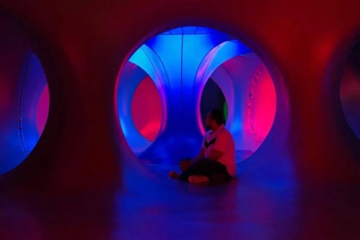 تظهر الصورة شخصية خالد مصدر الصورة خالد