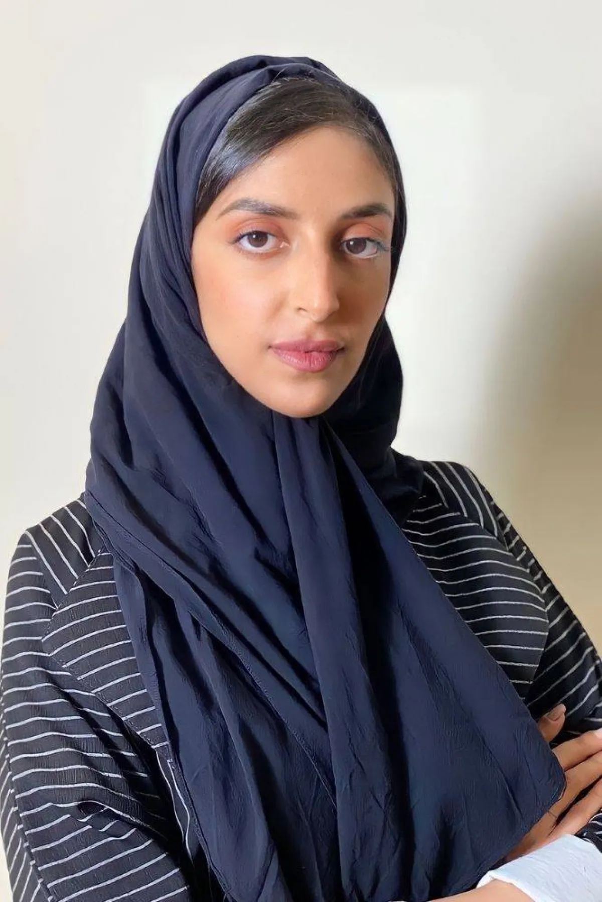 تظهر الصورة شخصية سارة العمري مصدر الصورة سارة العمري