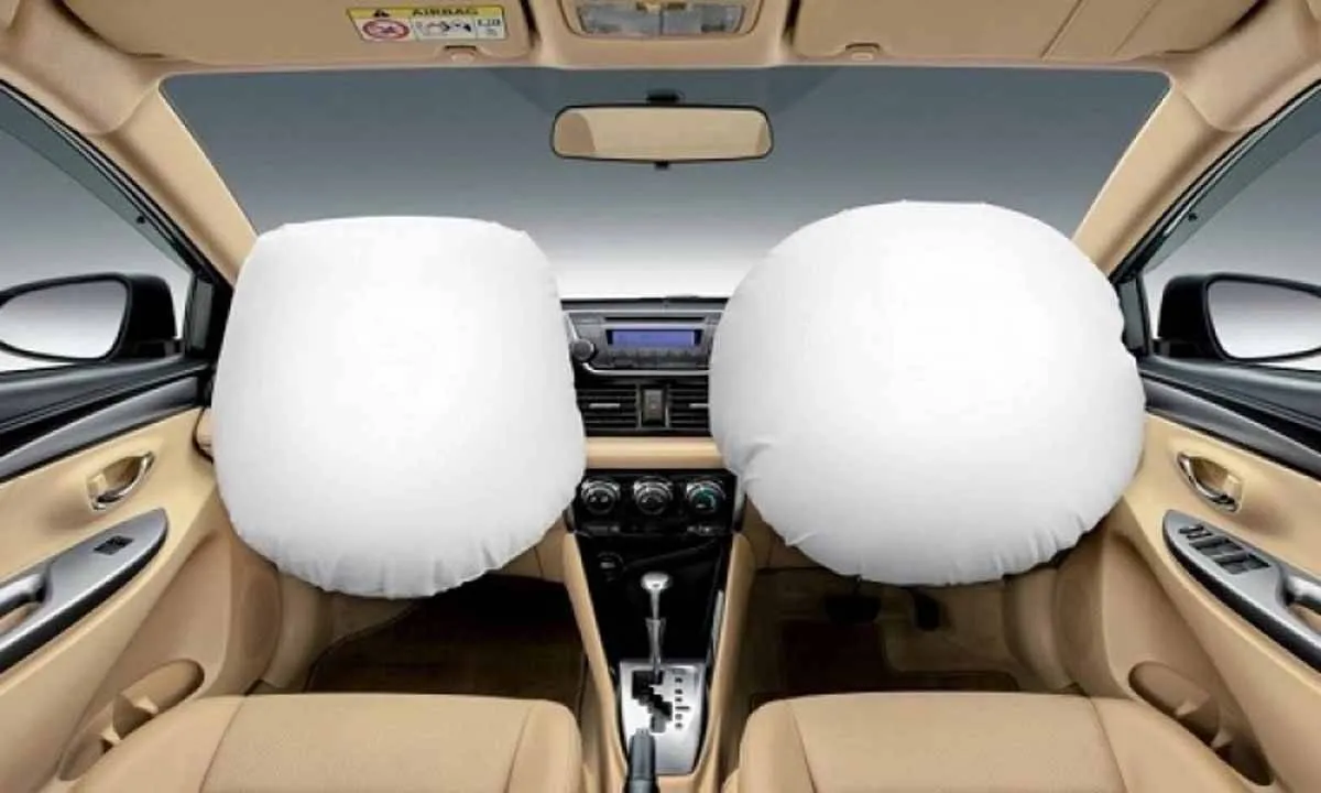 وسائل الأمان في السيارات