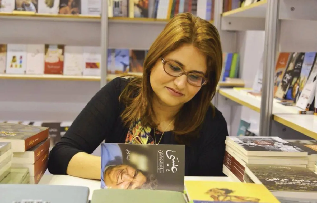  أديبةٌ، وكاتبةٌ، حاصلةٌ على عددٍ من الجوائز، المحلية والخليجية الأديبة البحرانية شيماء عيسى الوطني