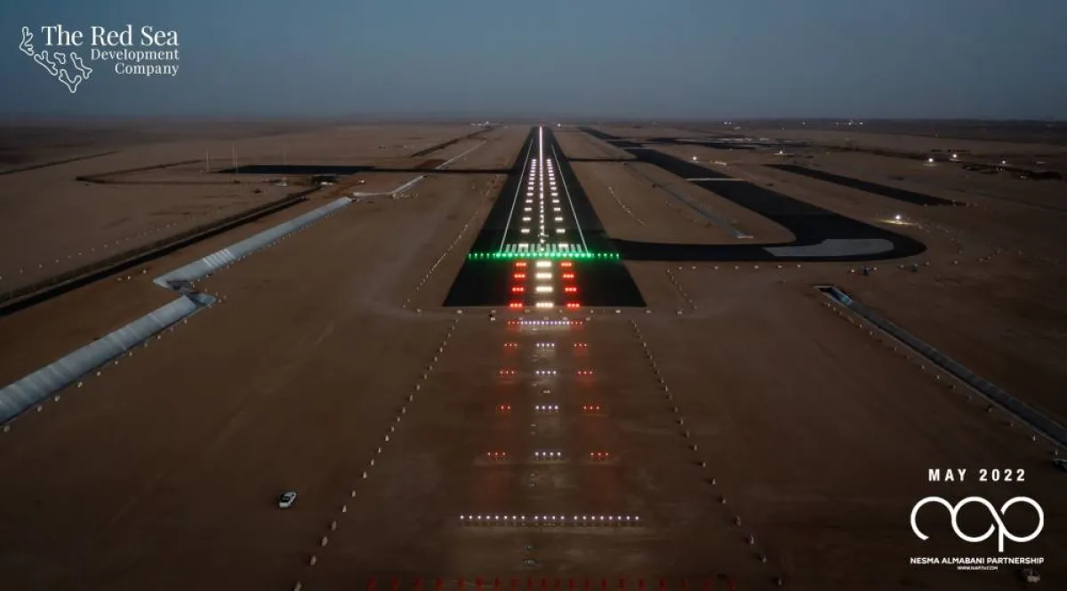 مدرج مطار البحر الأحمر