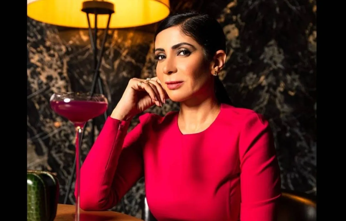 منى زكي - صورة من حسابها على إنستجرام