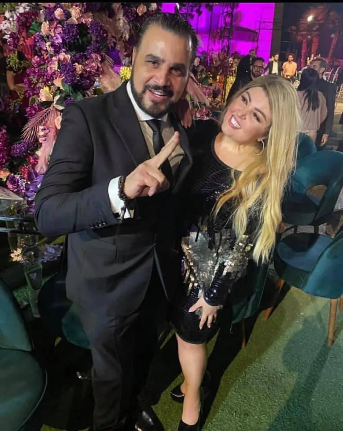 مجدي كامل وزوجته مها أحمد - الصورة من حساب مها على فيسبوك