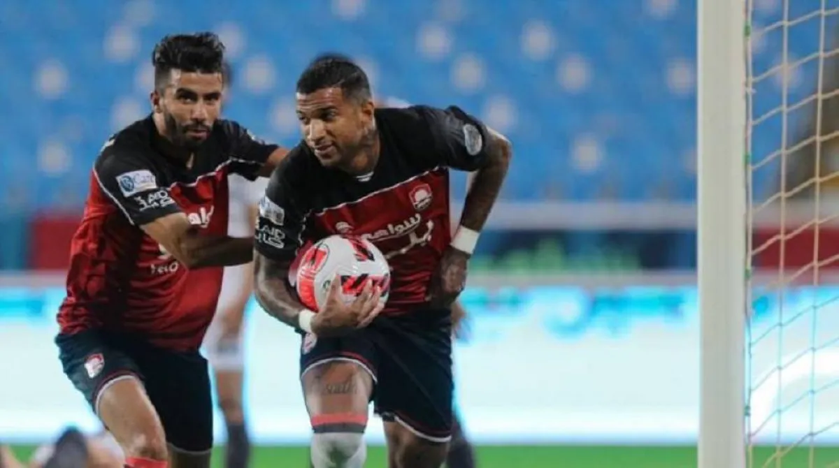 صورة للاعبي فريق الرائد السعودي