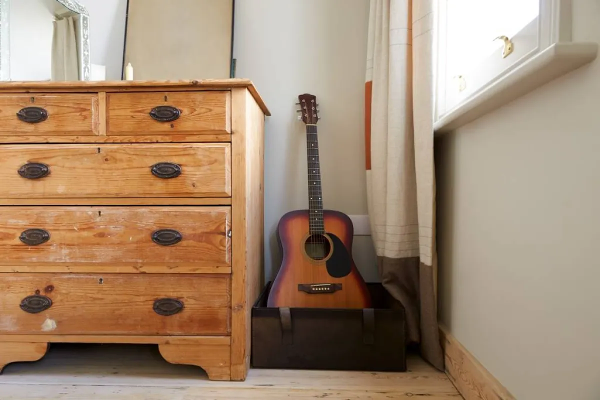 طرق متبعة في تنظيم أدراج التسريحة في غرفة النوم  