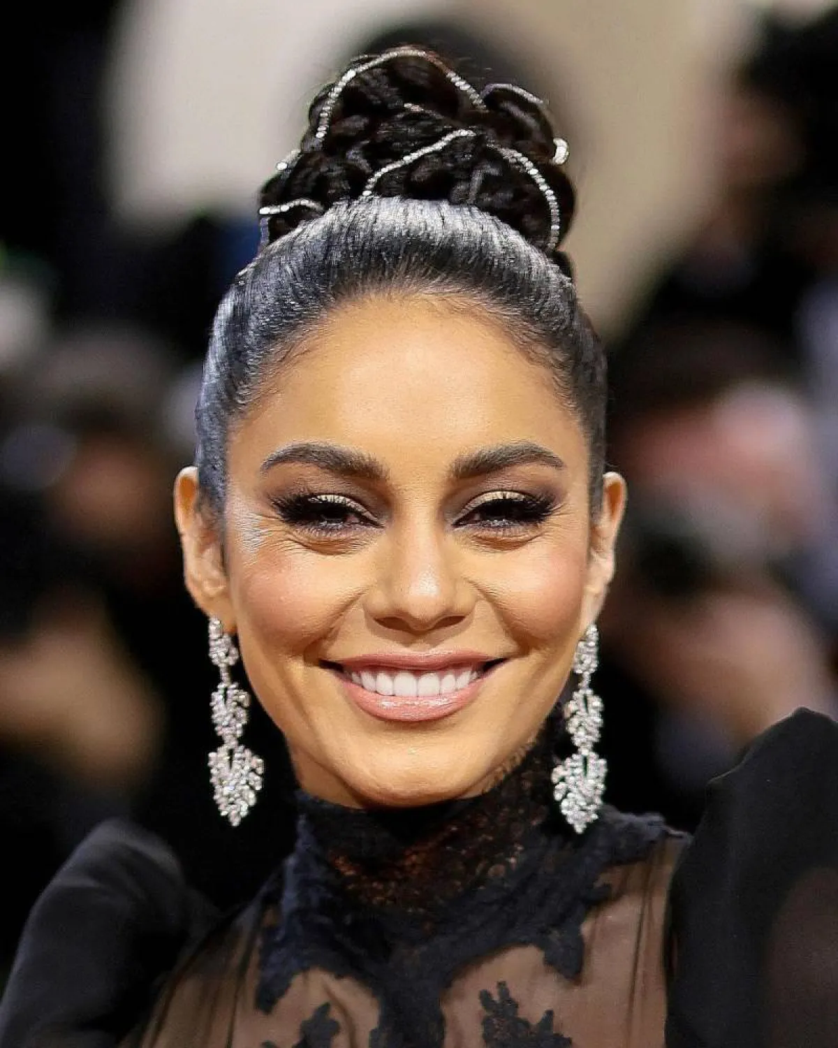 أشكال تسريحات الكعكة