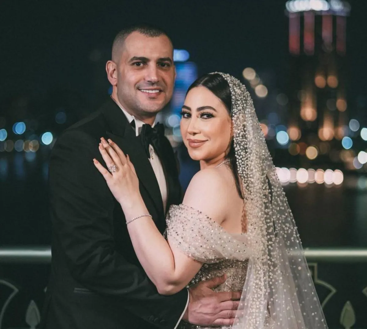 بوسي من حفل زواجها - الصورة من حسابها على انستغرام